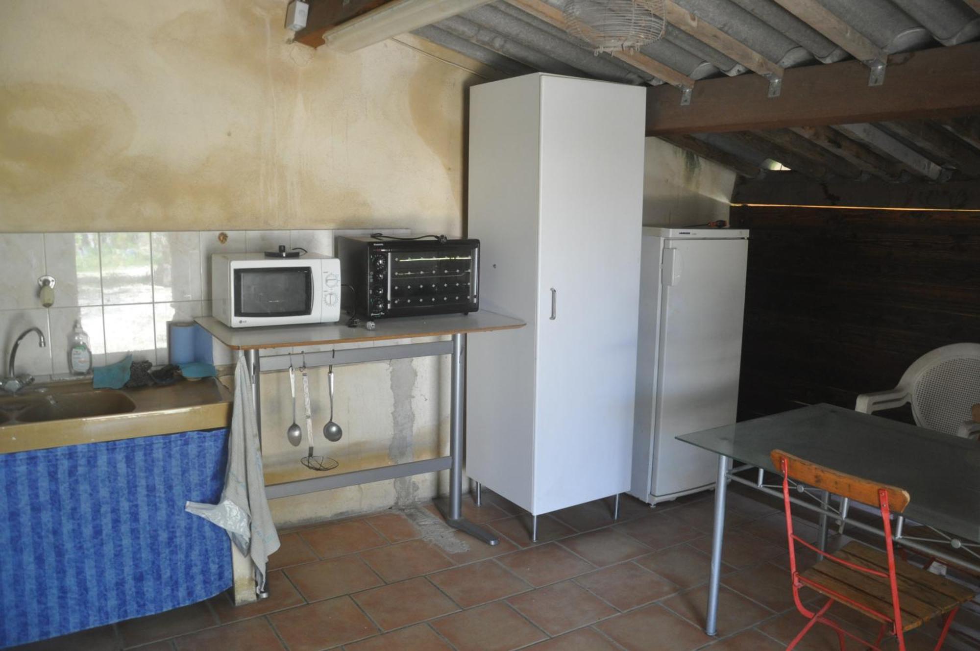 La Ferme De Tonton Jules 2 호텔 Entraigues-sur-la-Sorgue 외부 사진